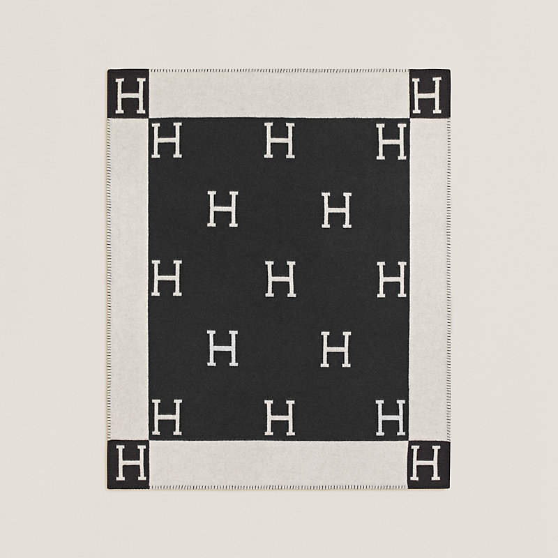 classic hermes blanket